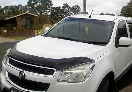 BONNET GUARD - COLORADO/TRAILBLAZER 2012 - 2016 installed front right view